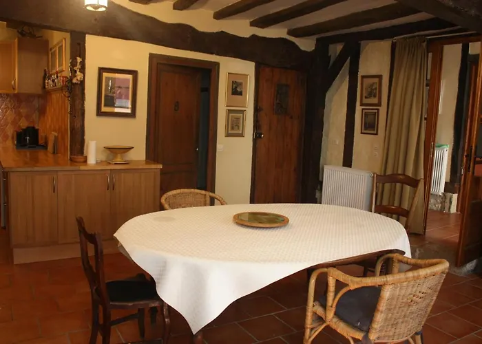 L\' Ancien Relais De Poste Henri